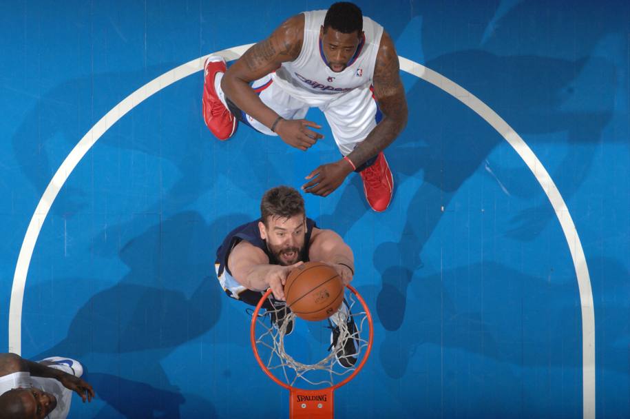 Contro DeAndre Jordan dei Los Angeles Clippers ai quarti di finale gara due della Western Conference nel 2013 a Los Angeles, California (Getty Images)